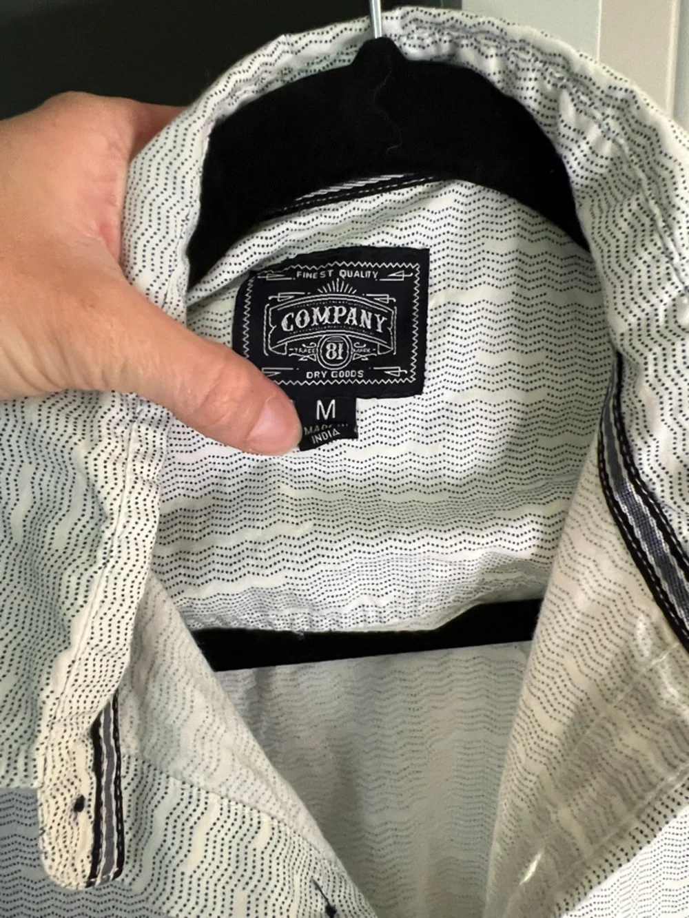 COMPANY 81 Button down - Picture 2 of 3